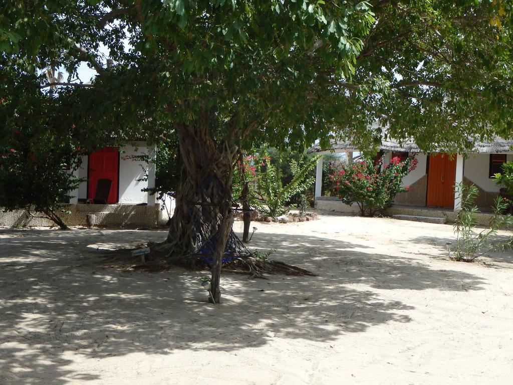 Bazouk Du Saloum Ecolodge Mar Lodj Oda fotoğraf