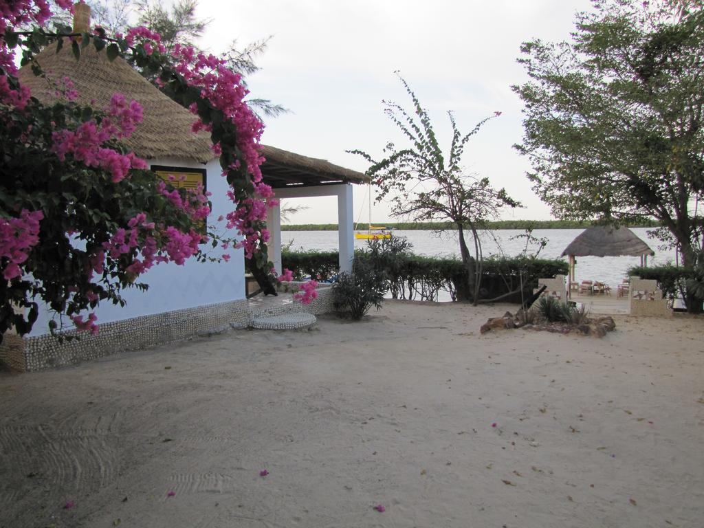 Bazouk Du Saloum Ecolodge Mar Lodj Oda fotoğraf