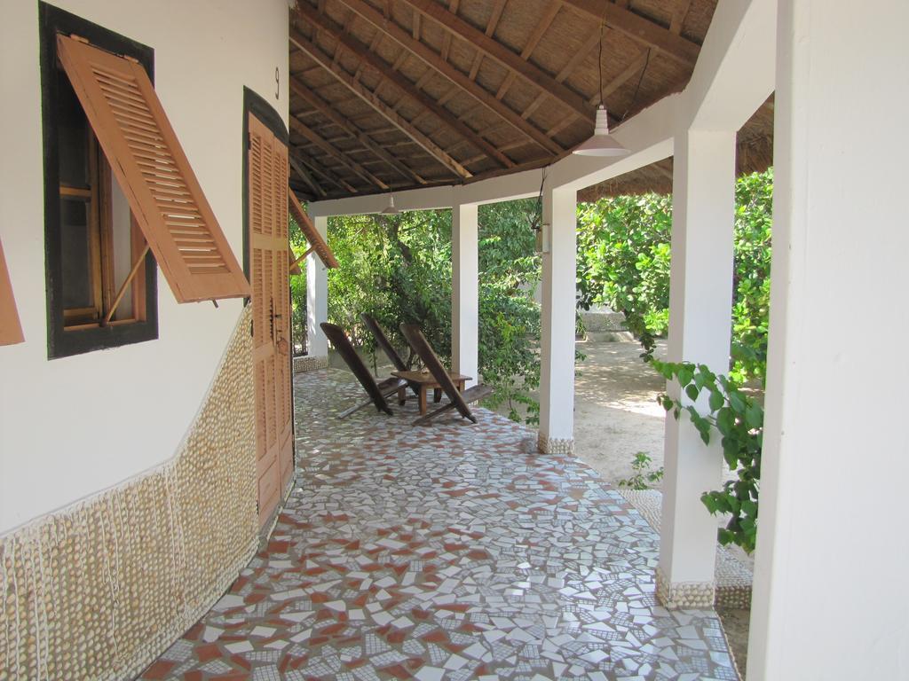 Bazouk Du Saloum Ecolodge Mar Lodj Oda fotoğraf